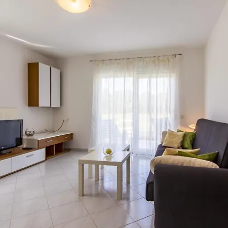 Fuer 4 Personen Ca 90 Qm In Fazana, Istrien Istrische Riviera *