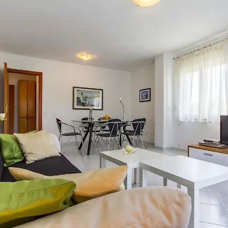 Fuer 4 Personen Ca 90 Qm In Fazana, Istrien Istrische Riviera Apartment Valbandon