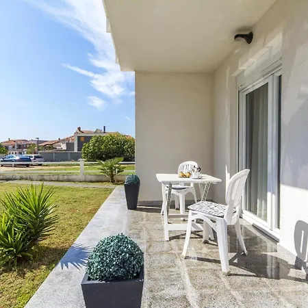Apartment Fuer 4 Personen Ca 90 Qm In Fazana, Istrien Istrische Riviera
